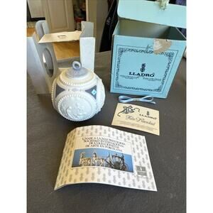NOS 1988 Lladro Bola Navidad Porcelain Christmas Ornament Blue White 1603 w/box